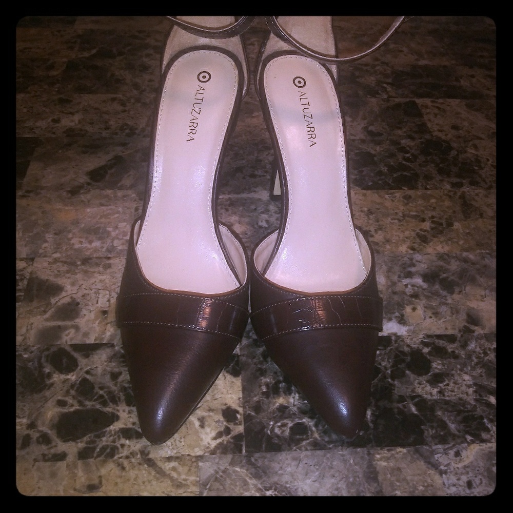 Altuzarra target ankel strap pumps